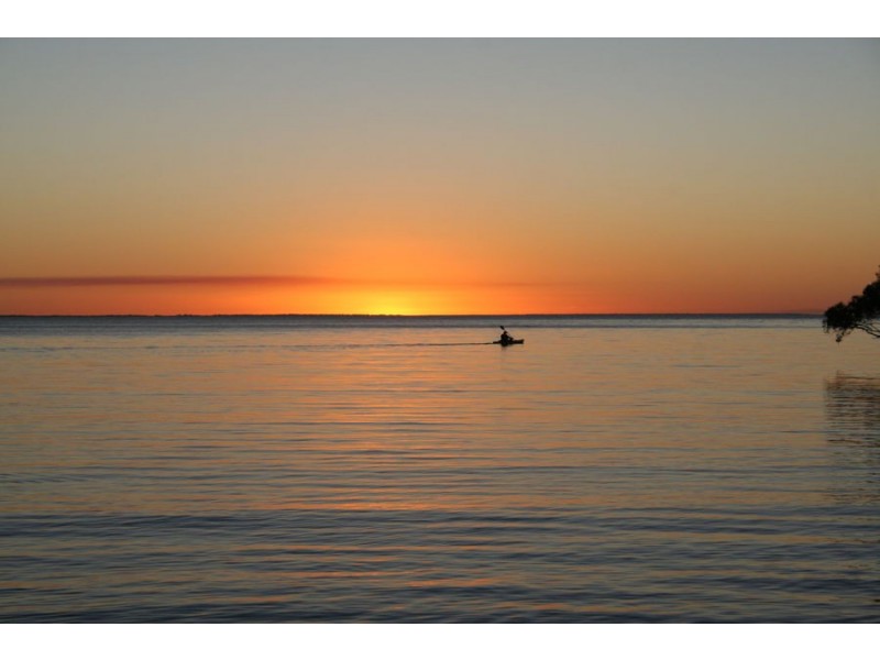 2/23 Oceanview Street, Point Vernon QLD 4655