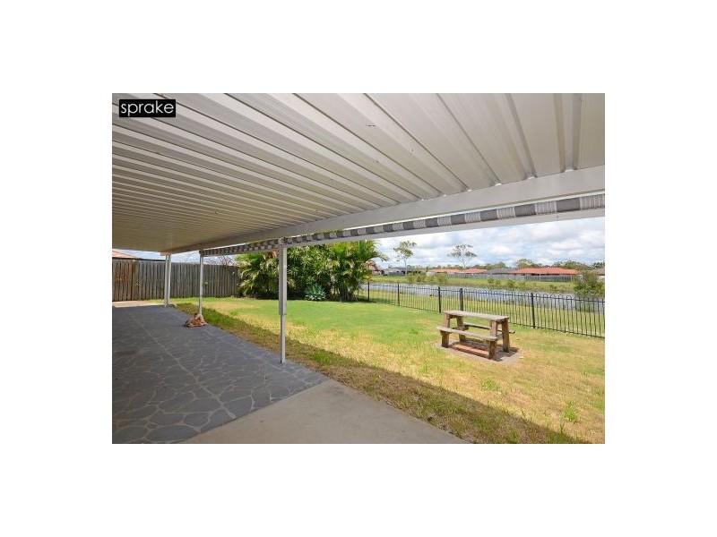 29 Archer Dr, Point Vernon QLD 4655