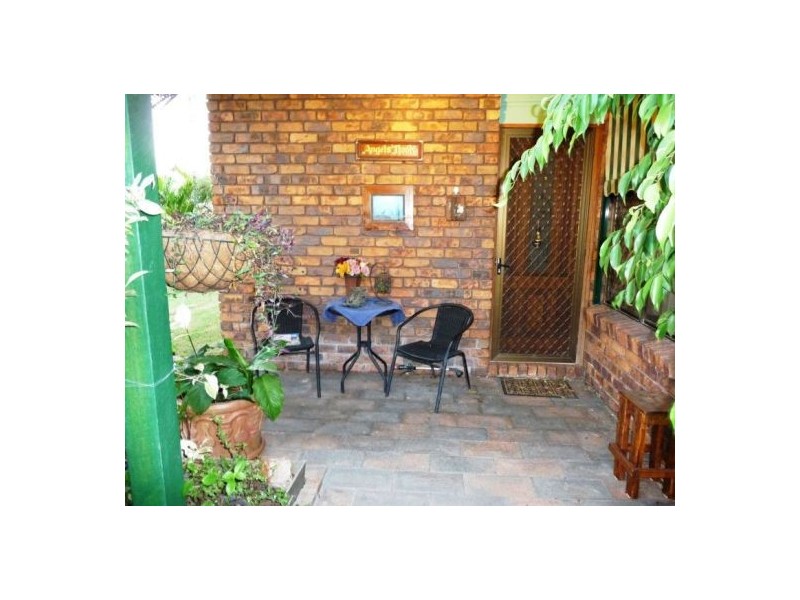 68 North St, Point Vernon QLD 4655