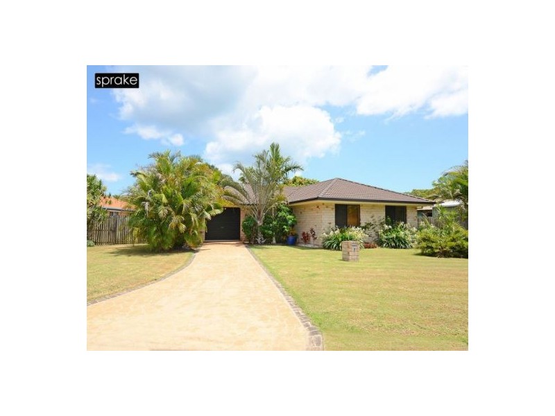 7 Aqualine Drive, Point Vernon QLD 4655