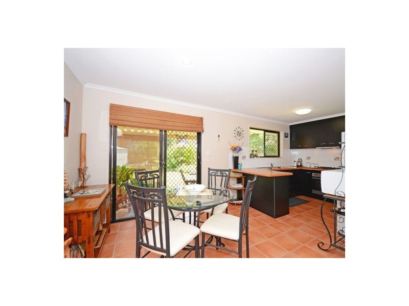 7 Aqualine Drive, Point Vernon QLD 4655
