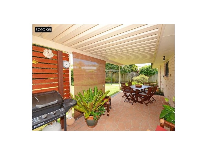 7 Aqualine Drive, Point Vernon QLD 4655