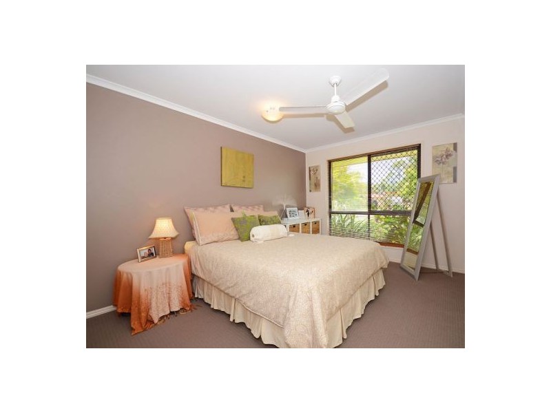 7 Aqualine Drive, Point Vernon QLD 4655