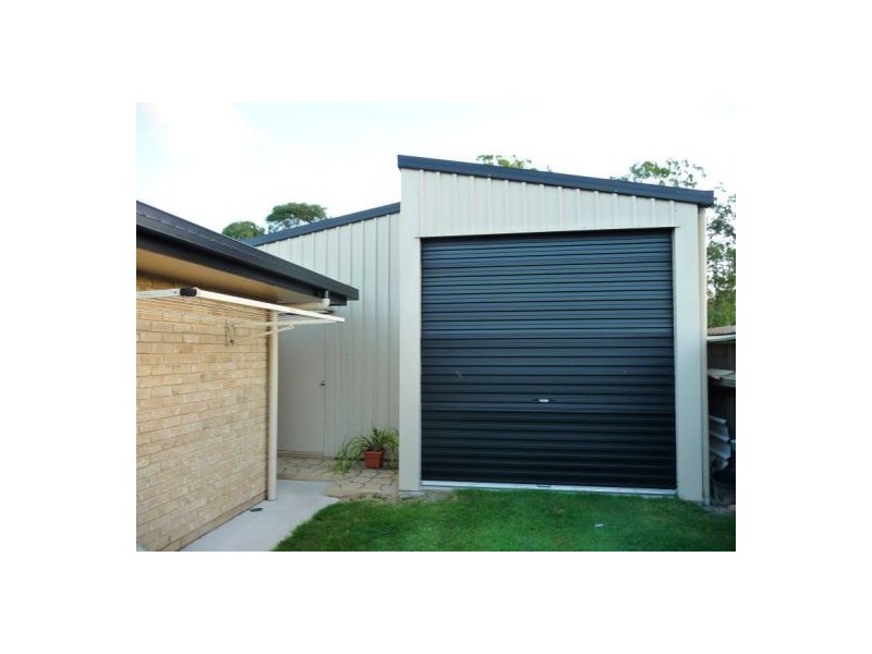 32 Harrison Cct, Urangan QLD 4655