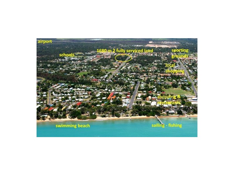74 Honiton st, Torquay QLD 4655
