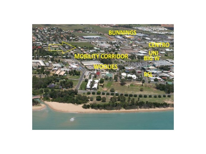 27 Clarke St, Pialba QLD 4655