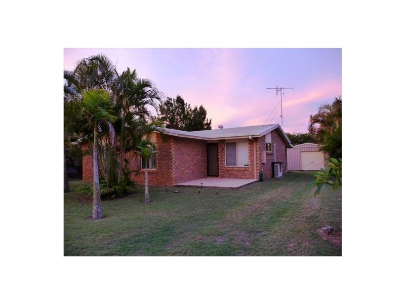 9 Christine Ave, Torquay QLD 4655