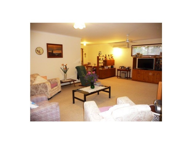 9 Christine Ave, Torquay QLD 4655