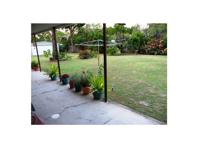 9 Christine Ave, Torquay QLD 4655