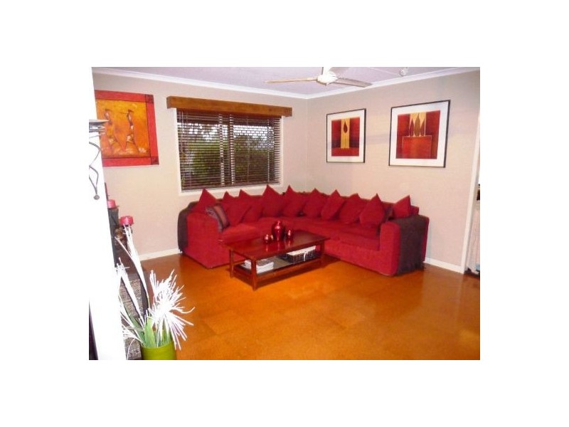 227 Doolong Rd, Wondunna QLD 4655