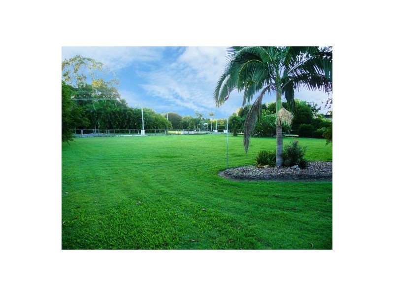 227 Doolong Rd, Wondunna QLD 4655