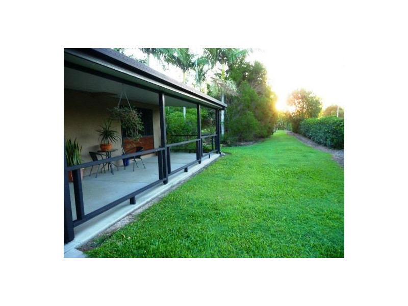 227 Doolong Rd, Wondunna QLD 4655