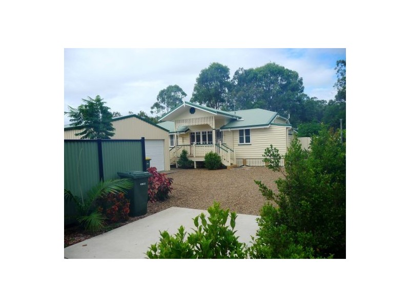72 Honiton st, Torquay QLD 4655