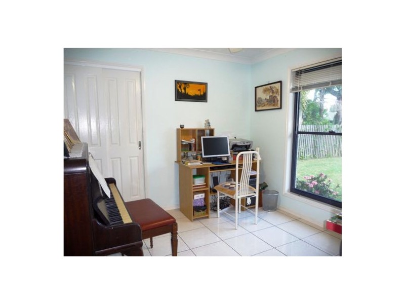 34 Kingfisher Pde, Toogoom QLD 4655
