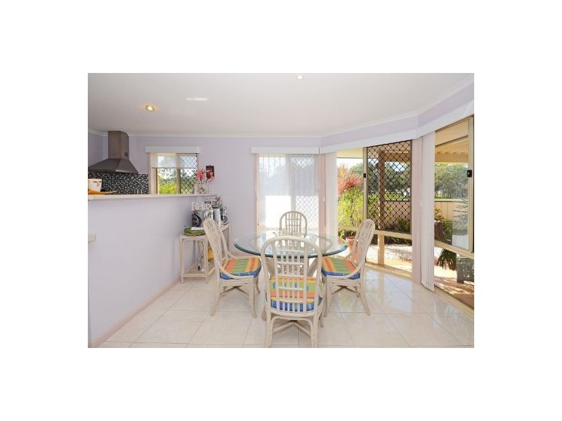 29 Lucas Dr, Burrum Heads QLD 4659