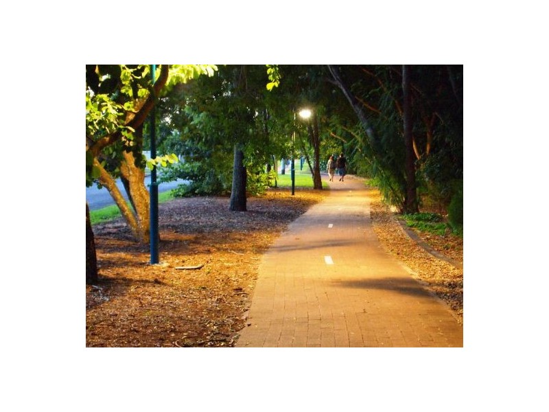 602 Charlton Esplanade, Urangan QLD 4655