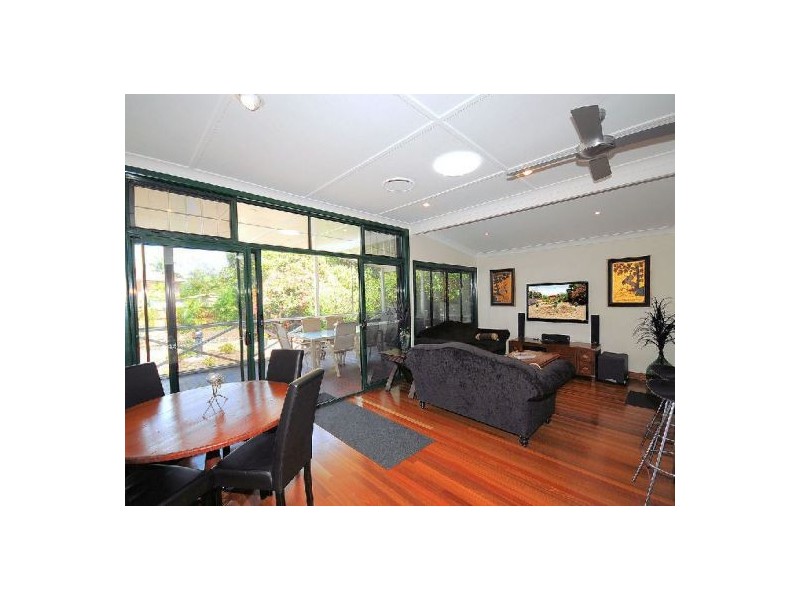 602 Charlton Esplanade, Urangan QLD 4655