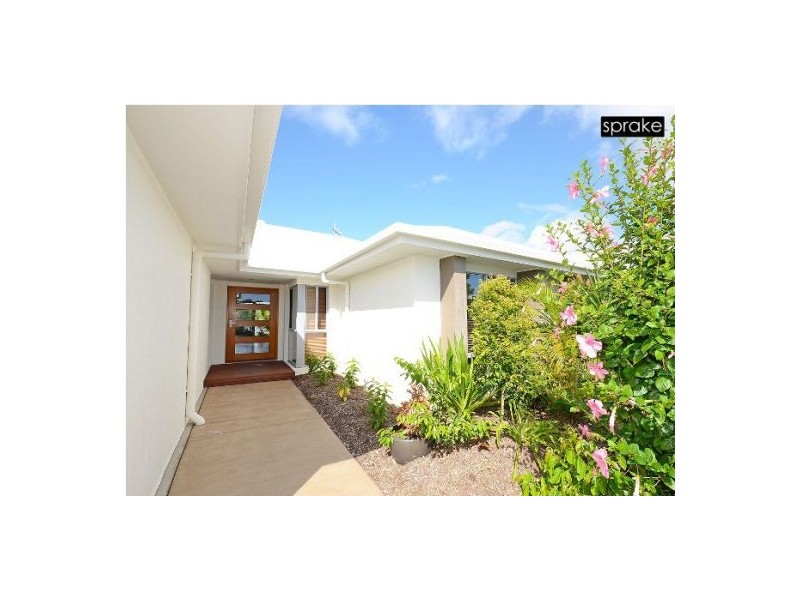61 Northshore Ave, Toogoom QLD 4655