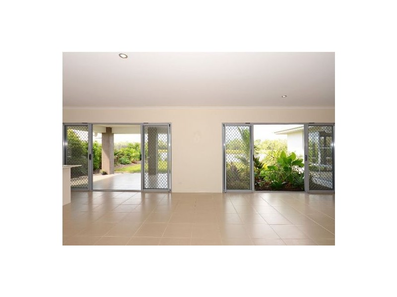 61 Northshore Ave, Toogoom QLD 4655