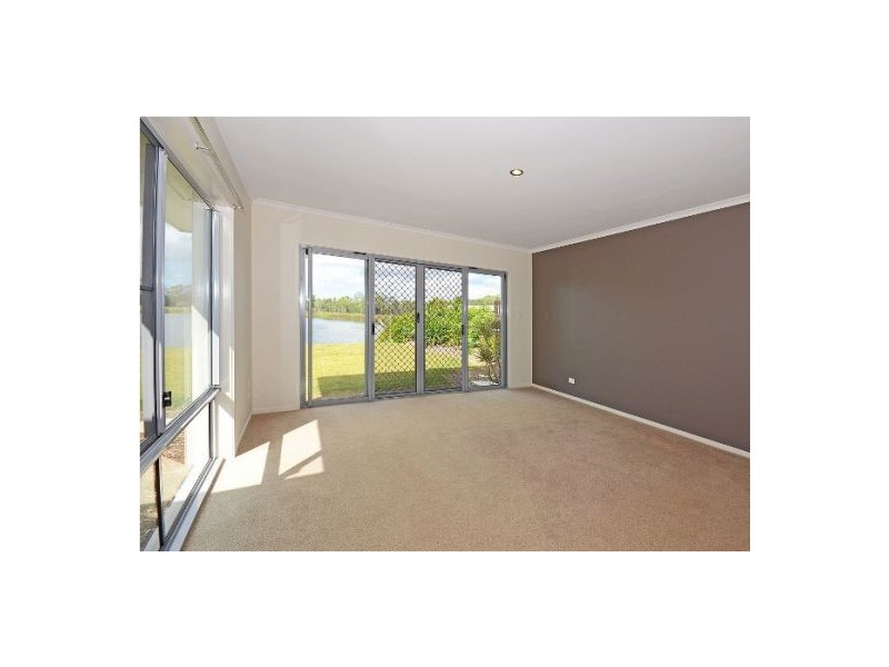 61 Northshore Ave, Toogoom QLD 4655