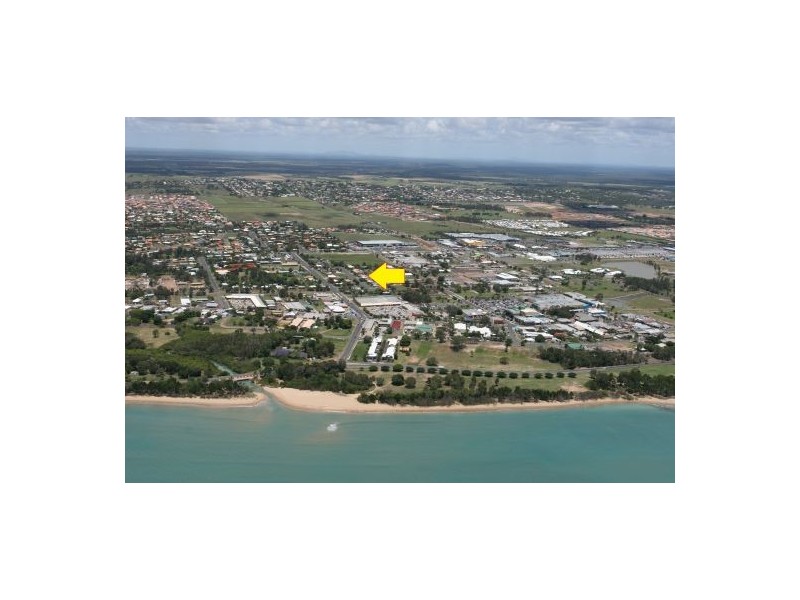 17 Clarke Street, Pialba QLD 4655