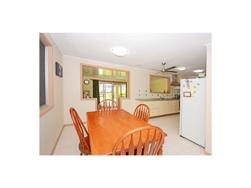 17 Clarke Street, Pialba QLD 4655