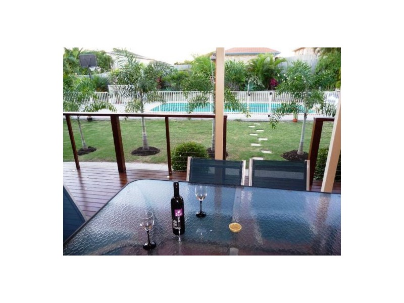 11 Arlington Crt, Kawungan QLD 4655