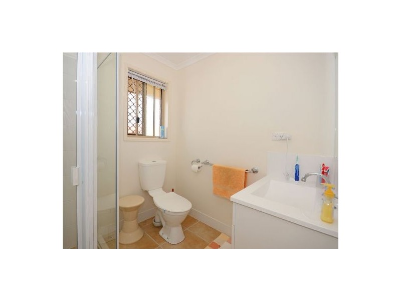 3 Lambour Court, Point Vernon QLD 4655