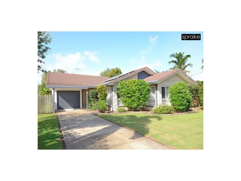 82 Long Street, Point Vernon QLD 4655