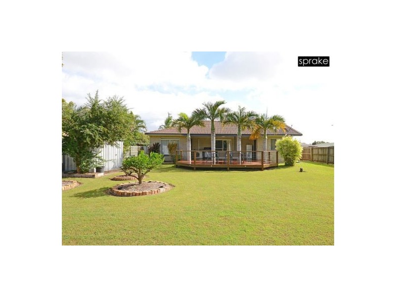 82 Long Street, Point Vernon QLD 4655