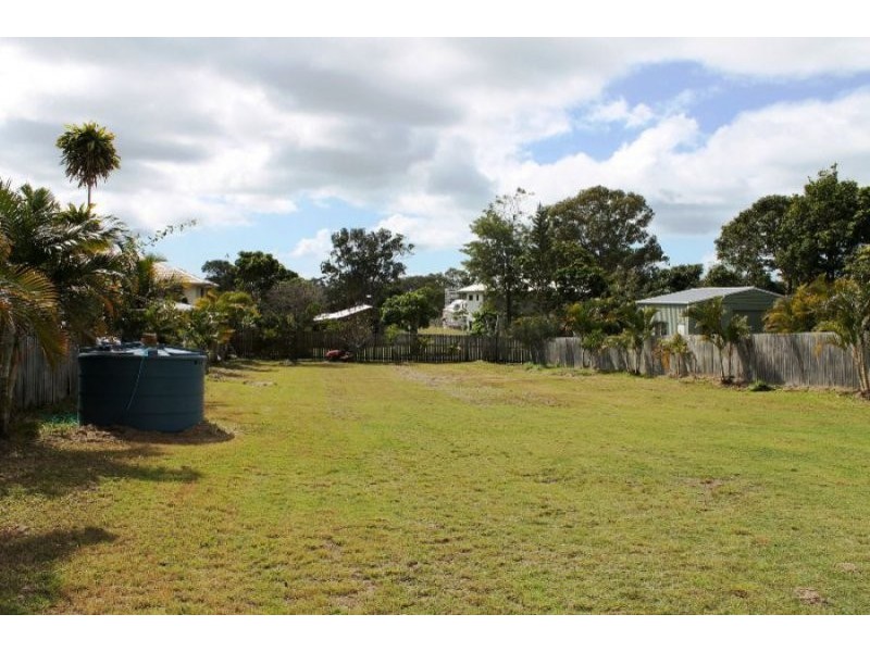 60 Totness Street, Torquay QLD 4655
