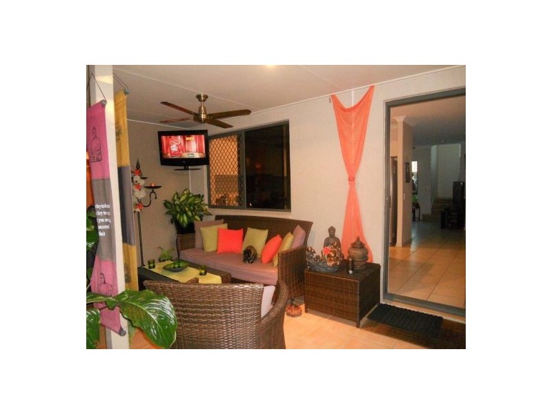 Unit 42/30 East St, Scarness QLD 4655