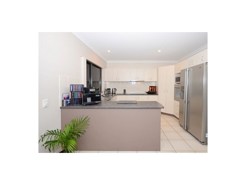 Unit 42/30 East St, Scarness QLD 4655