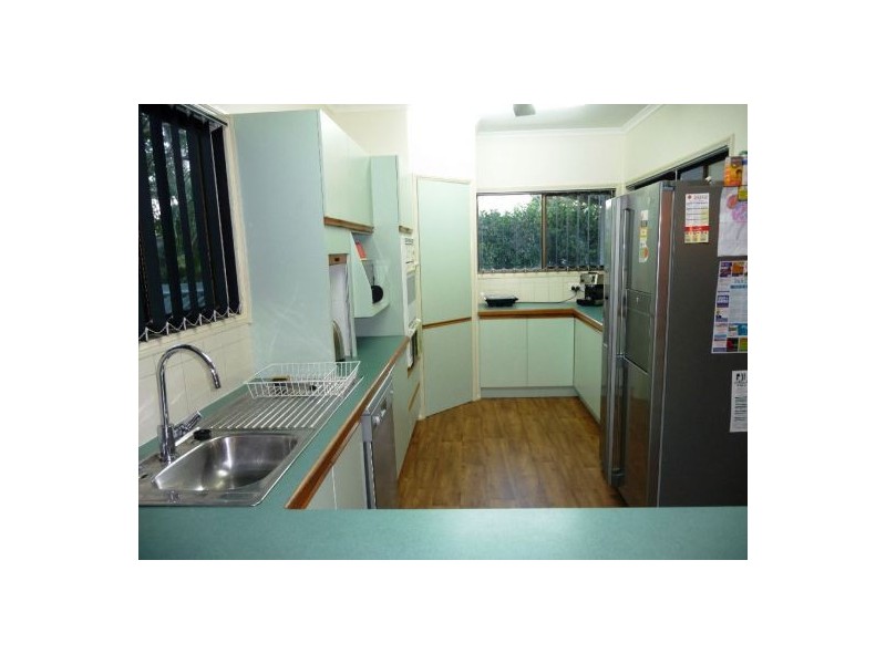 46 Kingfisher Pde, Toogoom QLD 4655