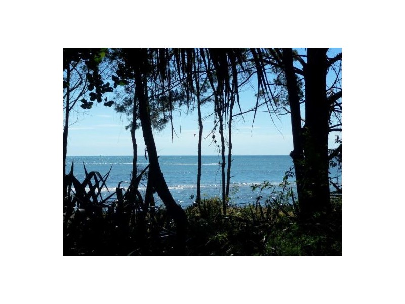 46 Kingfisher Pde, Toogoom QLD 4655