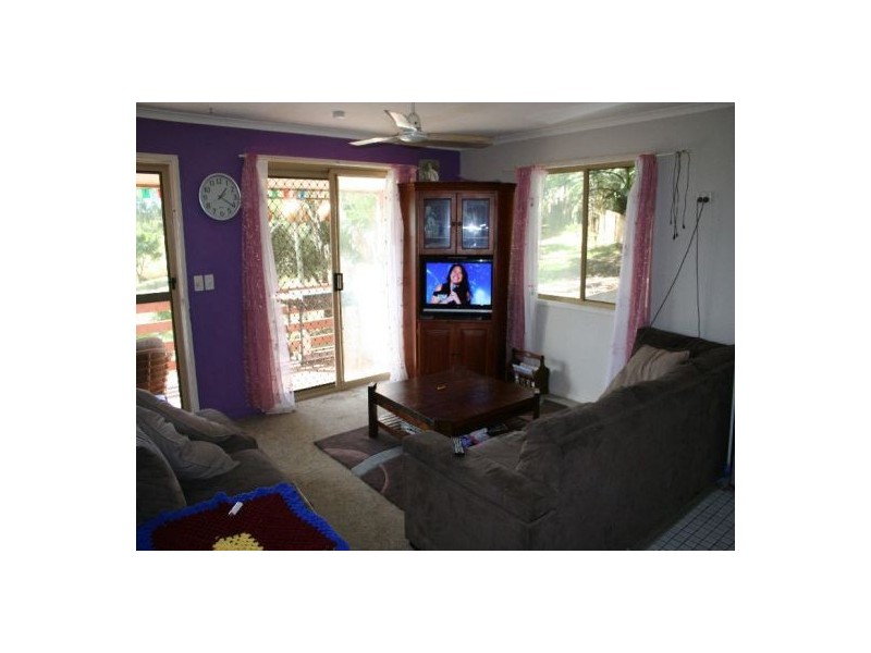 11 Seaview Crt, Dundowran QLD 4655