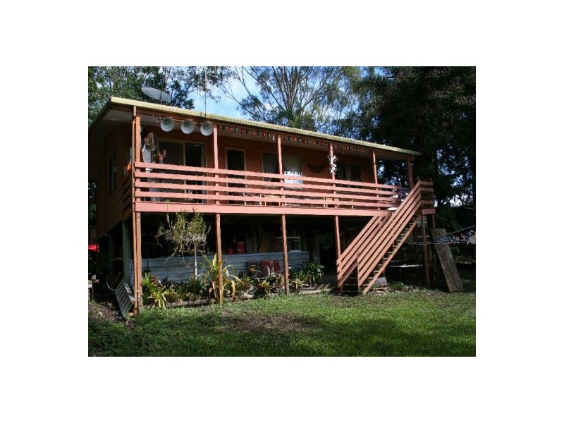 11 Seaview Crt, Dundowran QLD 4655