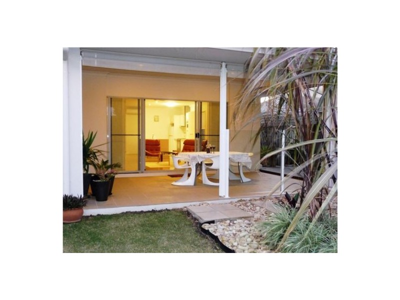 65 Endeavour Way, Eli Waters QLD 4655