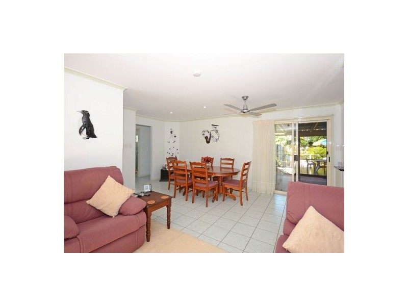 25 Wedge Street, Urraween QLD 4655