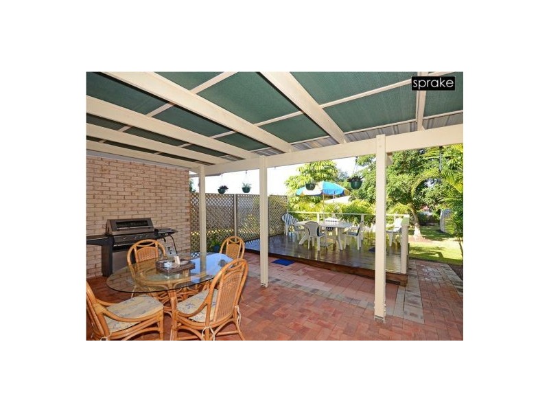 25 Wedge Street, Urraween QLD 4655