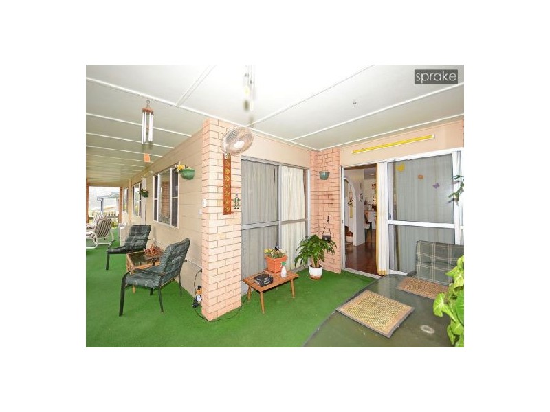 3 Maxwell St, Point Vernon QLD 4655