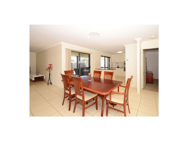 18 Bayswater Drive, Urraween QLD 4655