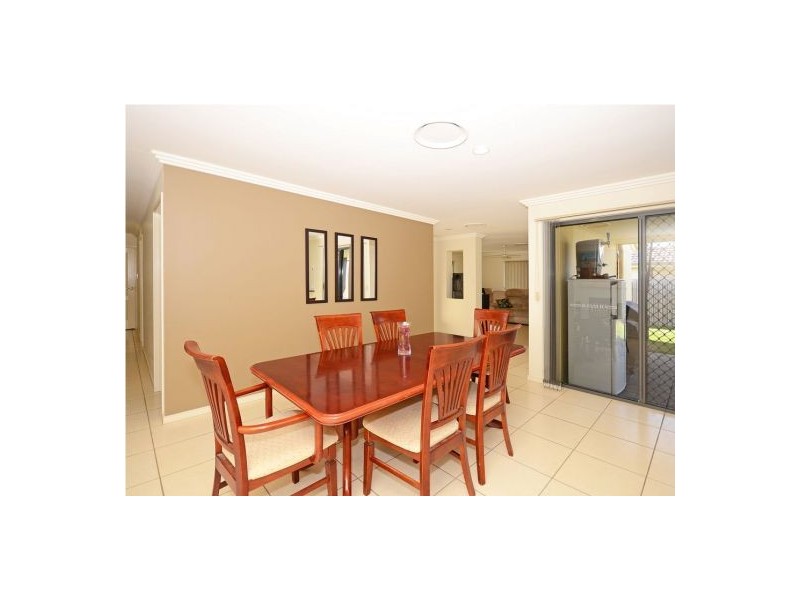 18 Bayswater Drive, Urraween QLD 4655