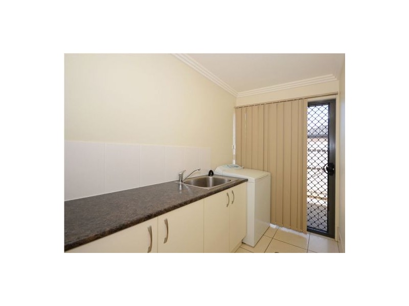 18 Bayswater Drive, Urraween QLD 4655