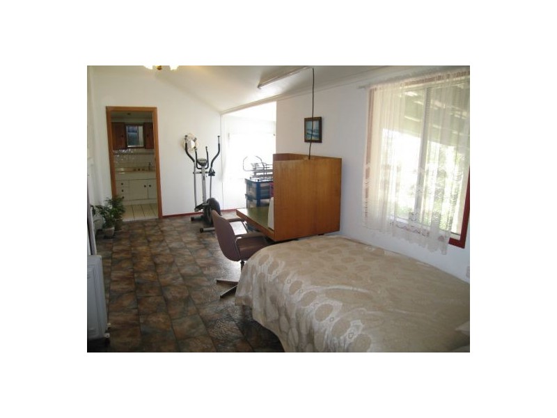 284 Lower Mountain Road, Dundowran QLD 4655