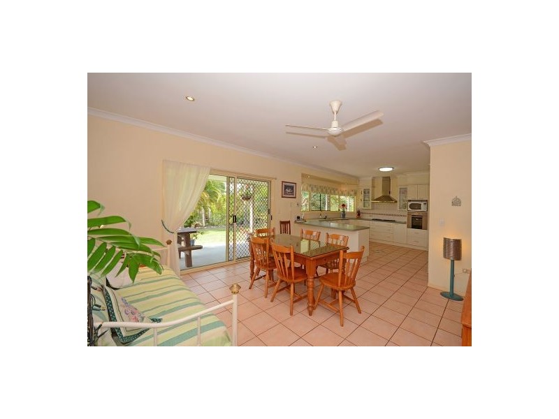 5 Eliza Court, Dundowran Beach QLD 4655