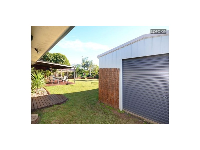 12 Carlton Street, Point Vernon QLD 4655