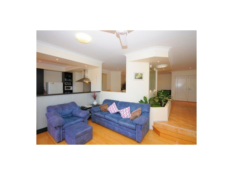 17 Scenic Crt, Dundowran Beach QLD 4655