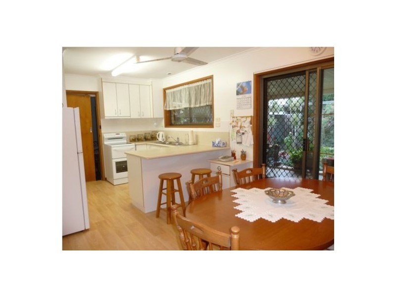 20 Kuruman St, Scarness QLD 4655