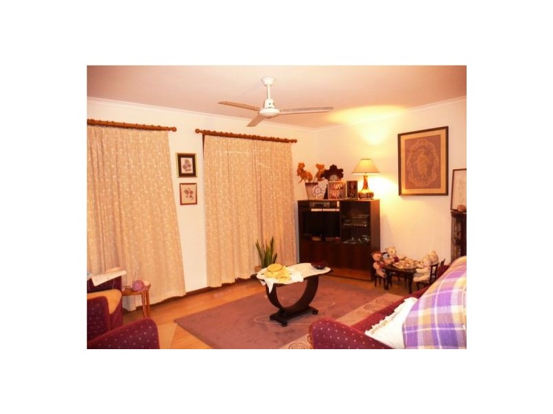 20 Kuruman St, Scarness QLD 4655